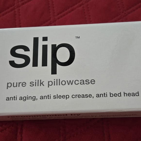 Slip Silk Pillowcase - Elegant White - Picture 2 of 5
